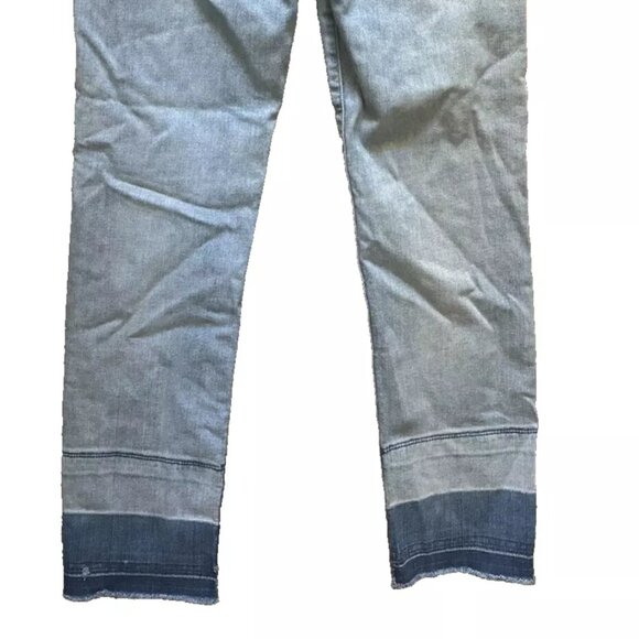 Hudson Zoey Mid Rise Crop Straight Leg Released Hem Jeans Size 27 - Picture 4 of 8